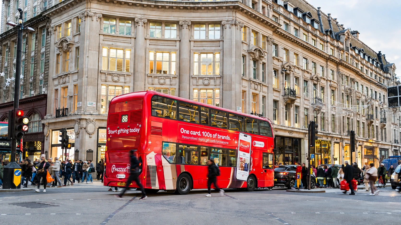 Bus Advertising & Transport Advertising UK